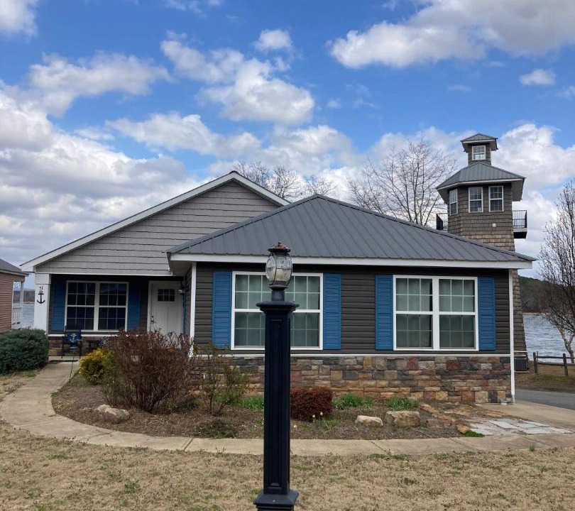 Photo of Others in Leesburg