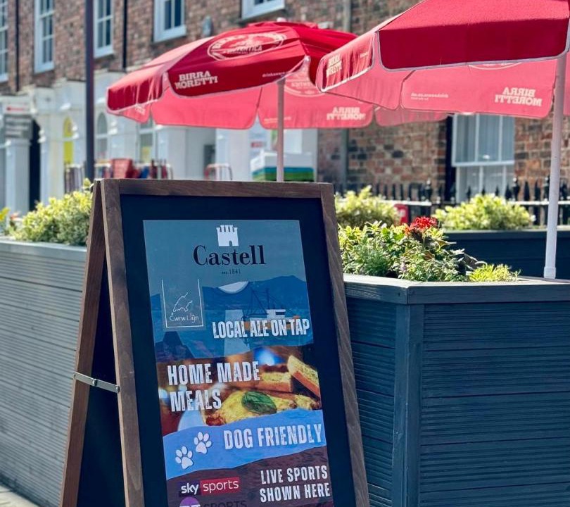 Photo of Others in Bont Newydd