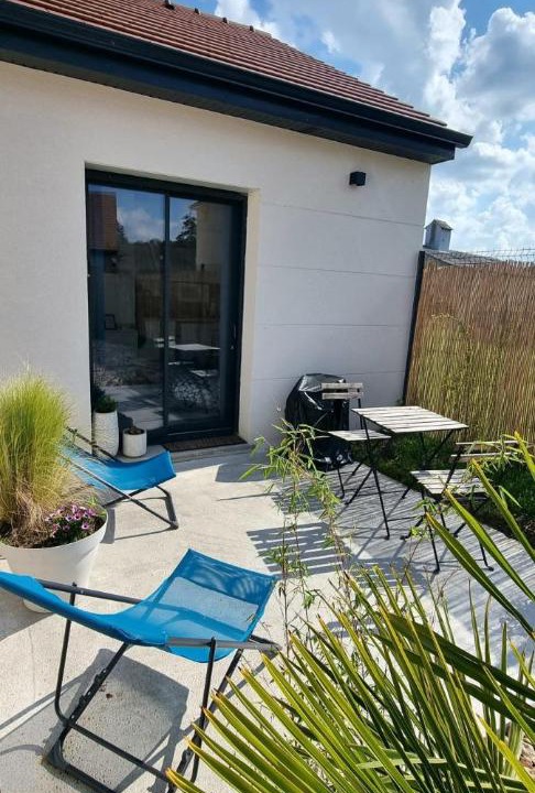 Photo of Others in Bouville