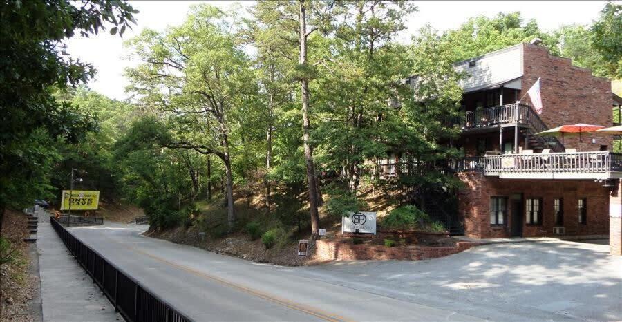 Photo of Others in Eureka Springs Historic District