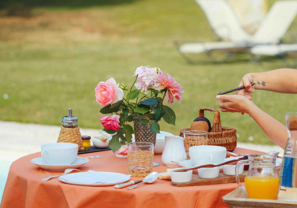 Photo of Others in Espere