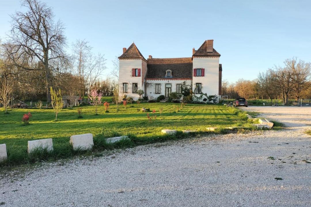 Photo of Others in Clux-Villeneuve