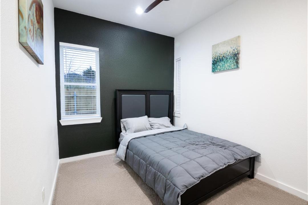 Photo of Bedroom in Cedar Crest
