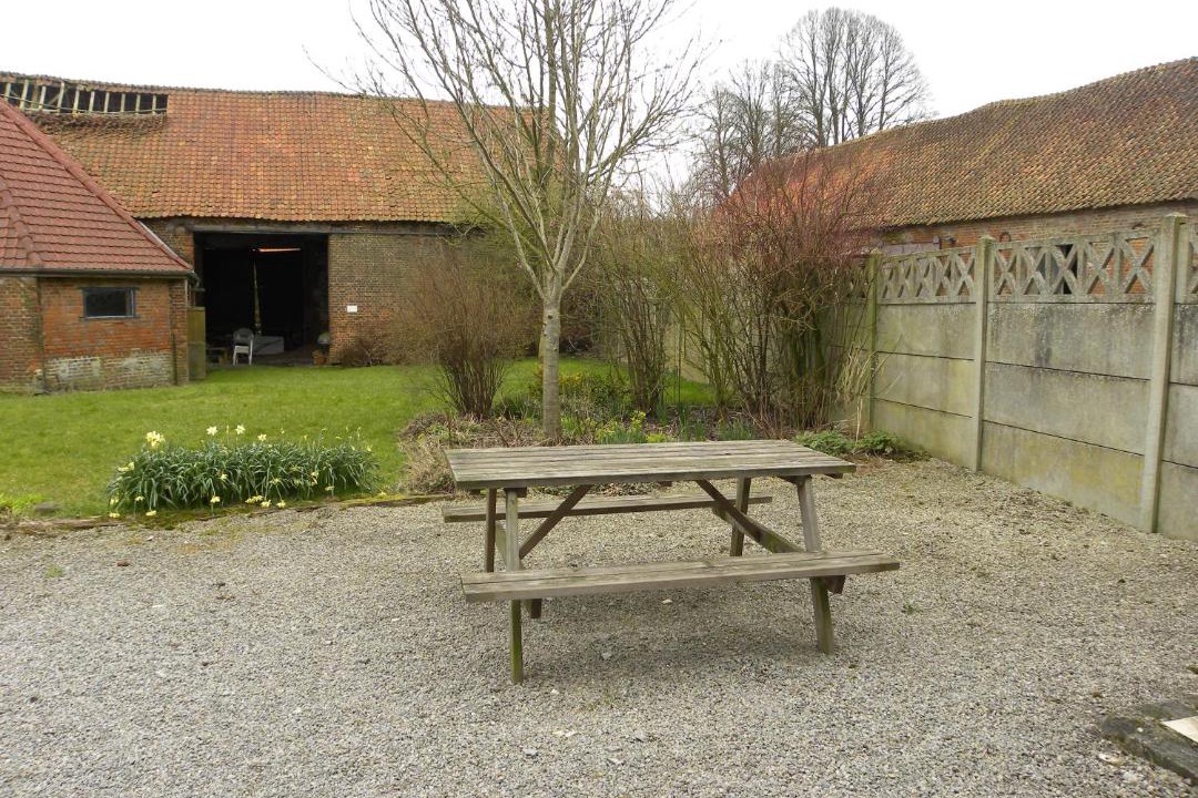 Photo of Buildings in Alembon