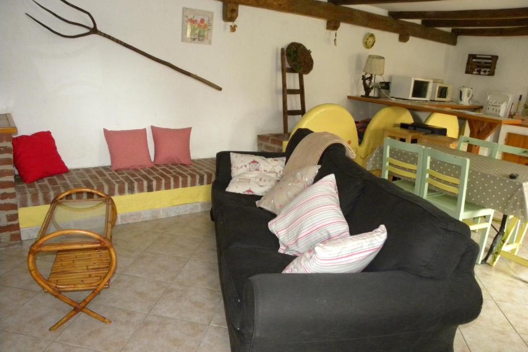 Photo of Livingroom in Alembon