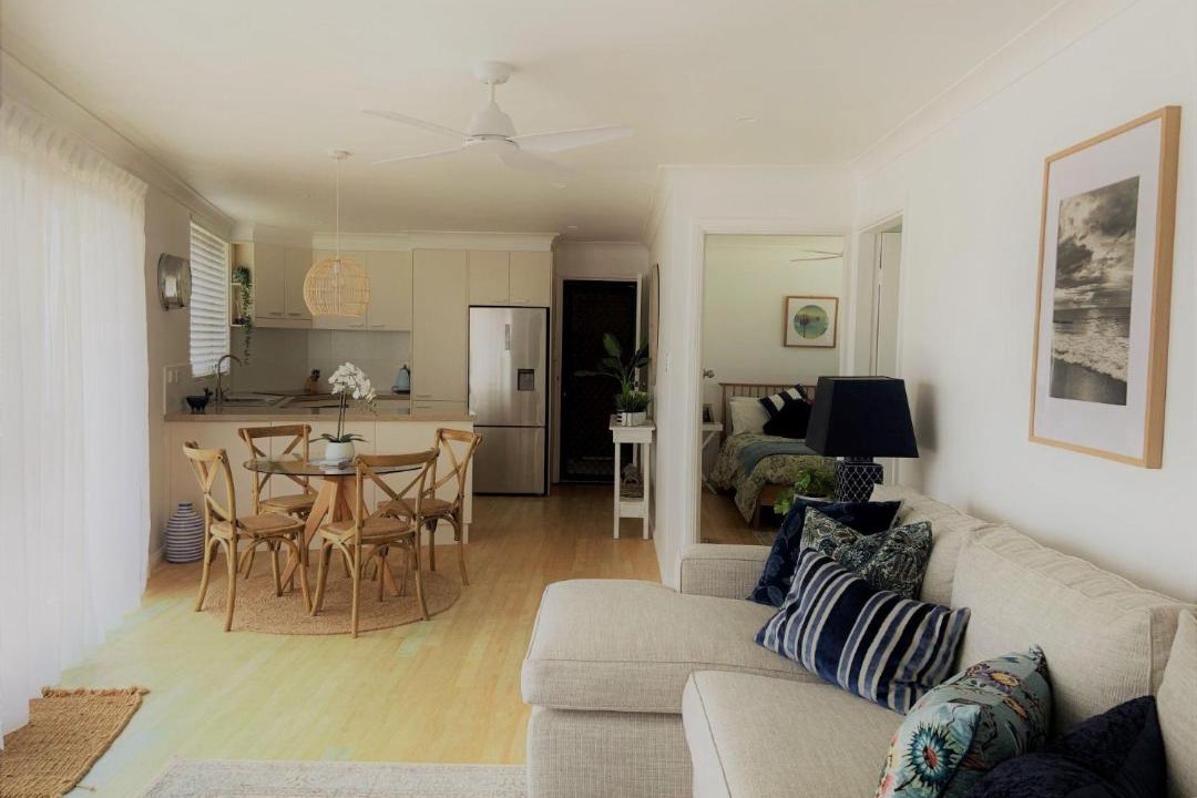 Photo of Others in Black Head