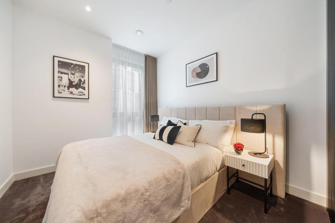 Photo of Bedroom in Vauxhall