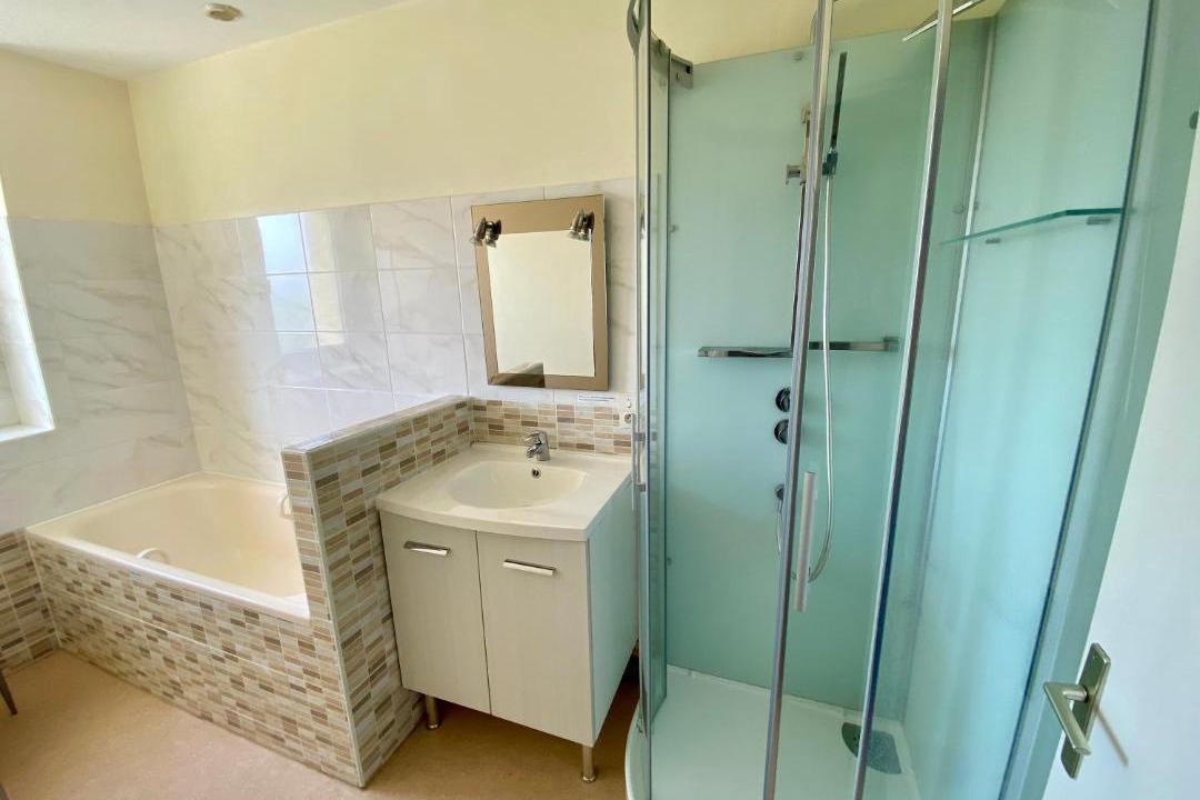 Photo of Bathroom in Melgven