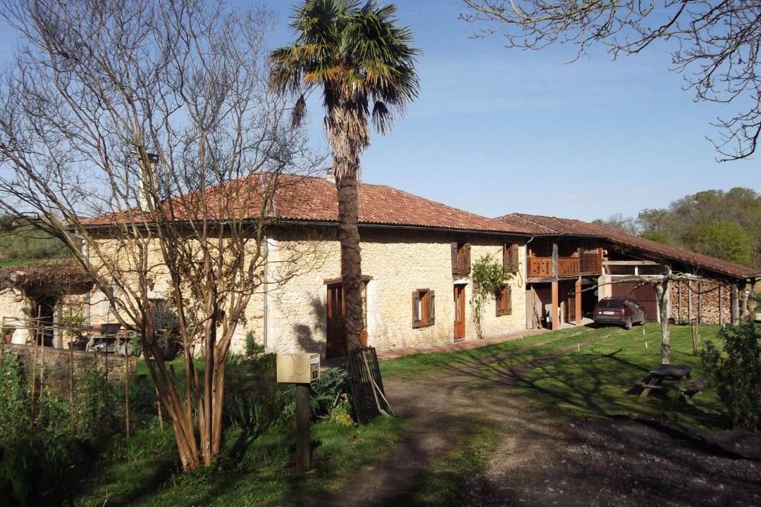 Photo of Others in Brassempouy