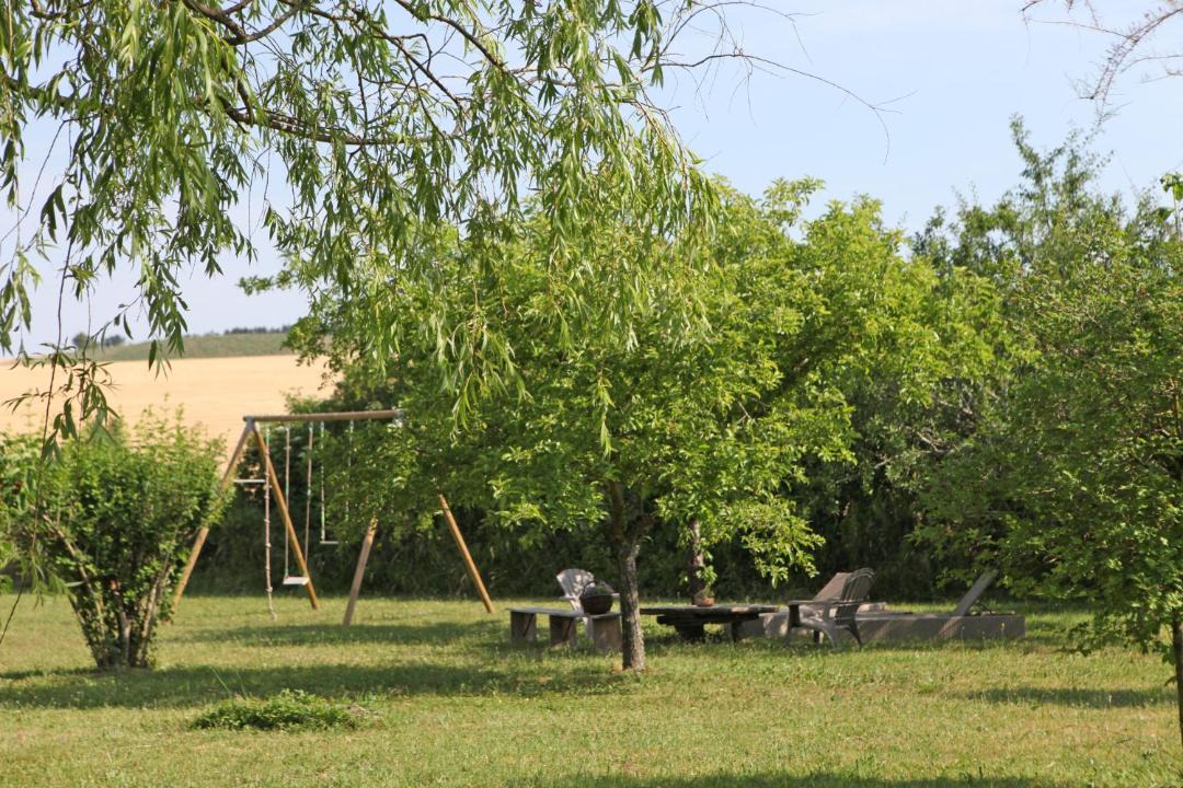 Photo of Others in Saint-Pere