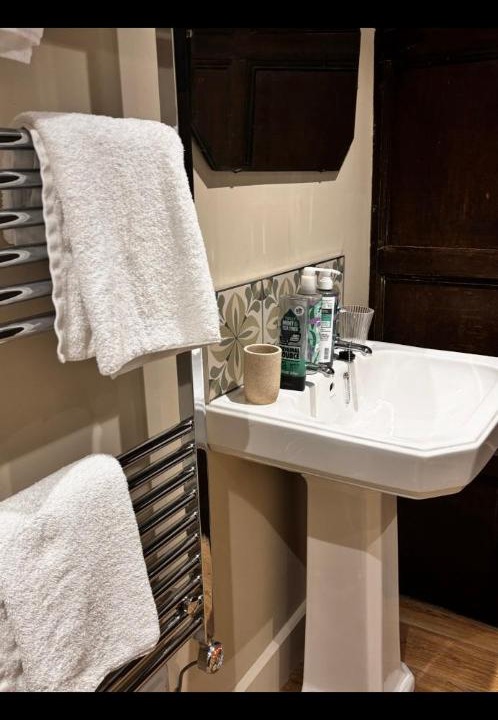 Photo of Bathroom in Eydon