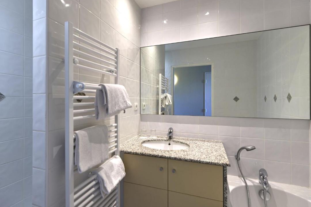 Photo of Bathroom in Saint-Ideuc