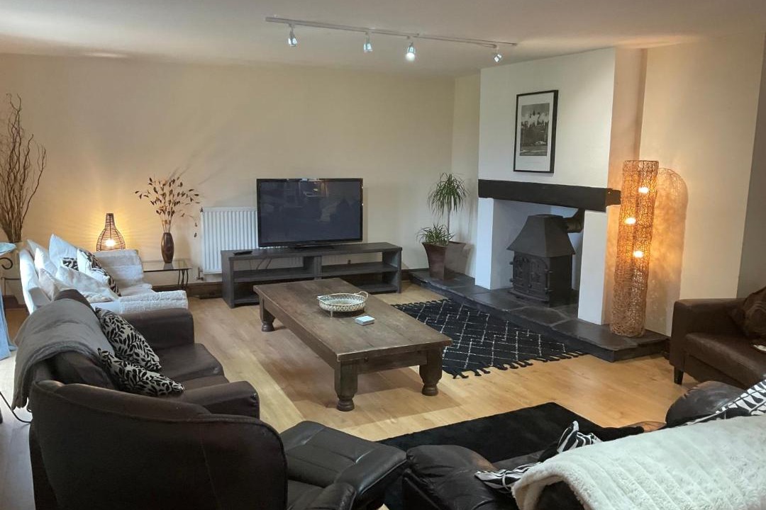 Photo of Livingroom in Crick