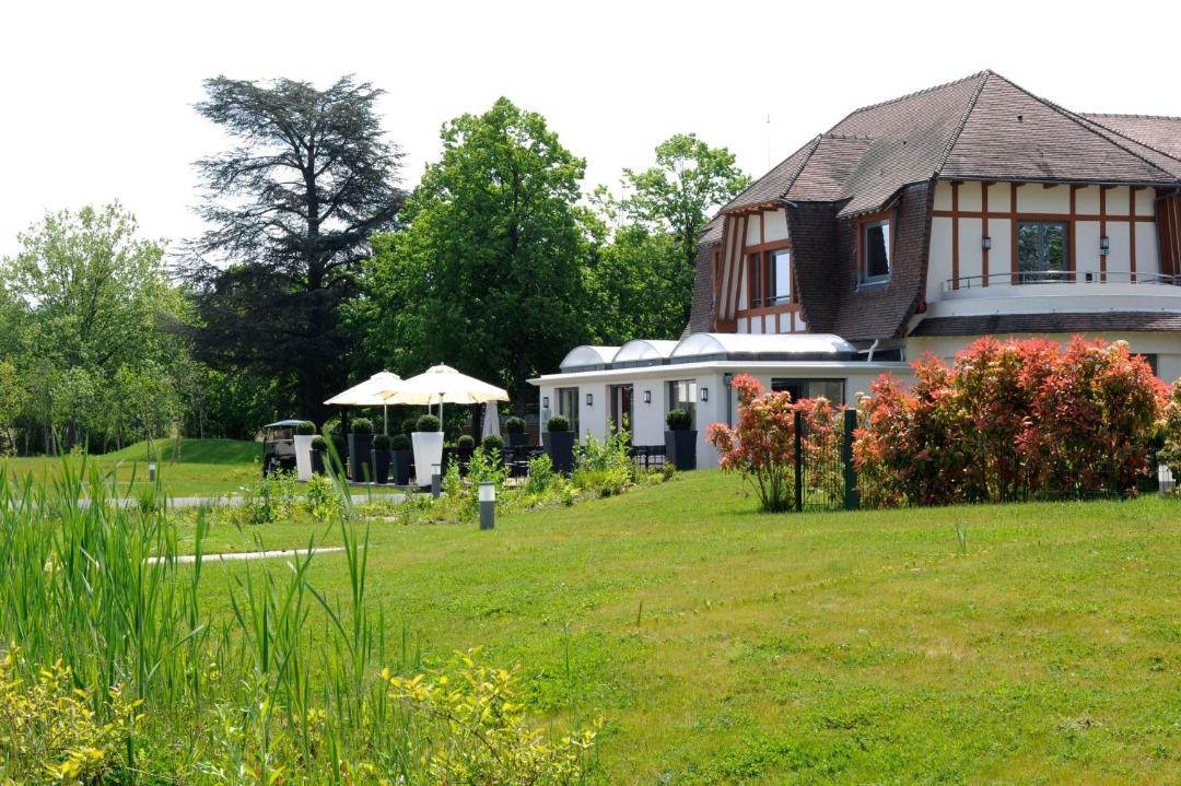 Photo of Others in Rueil-Malmaison