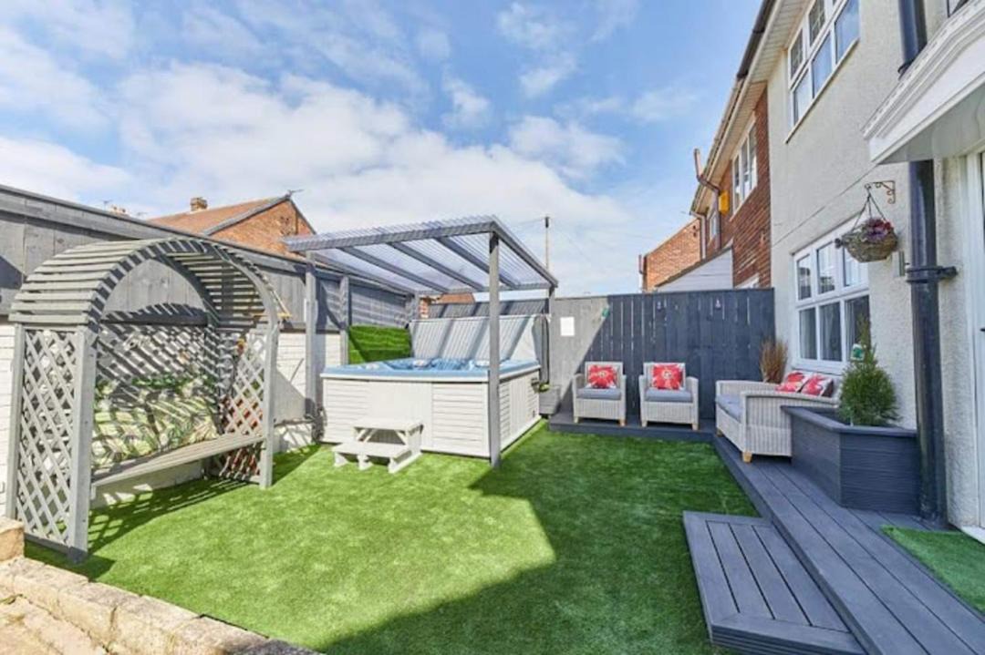 Photo of Others in Seaton Carew