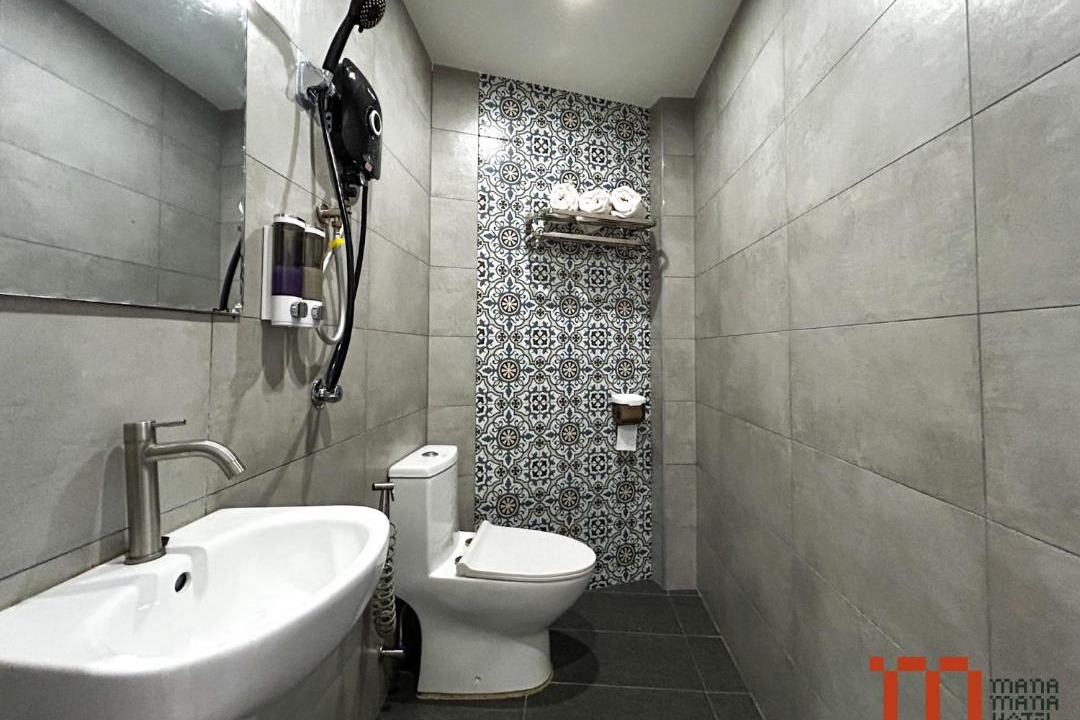 Photo of Bathroom in Taman Kota Laksamana