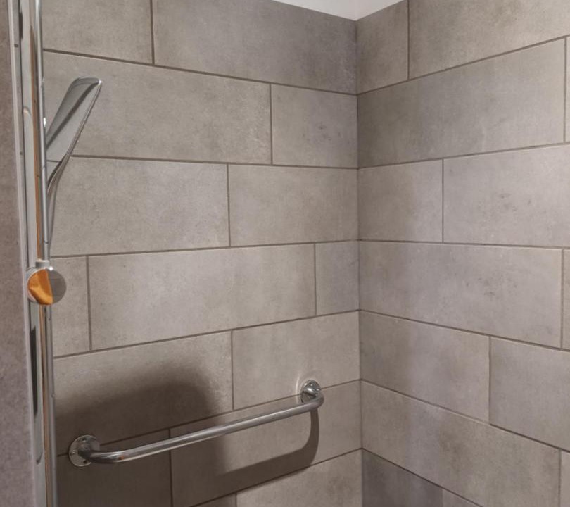 Photo of Bathroom in Socourt