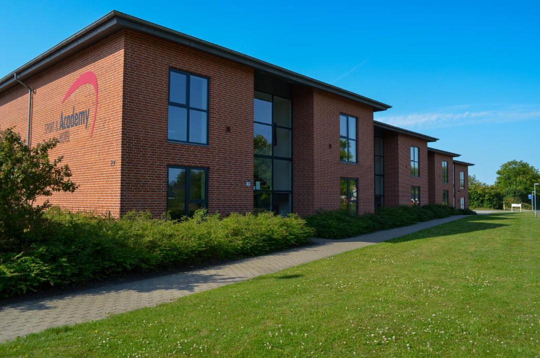 Photo of Others in Farso