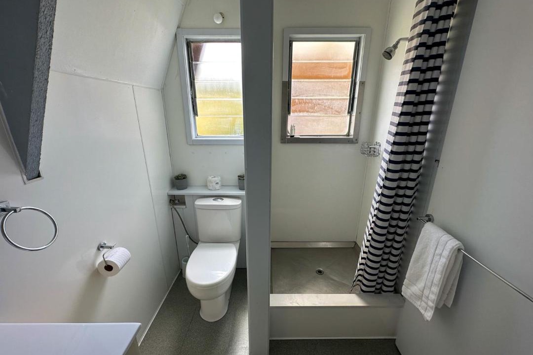 Photo of Bathroom in Amodeo Bay