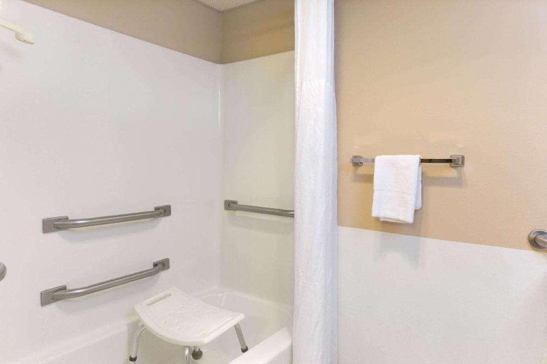 Photo of Bathroom in Perry