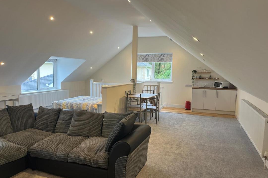 Photo of Others in Lydiard Millicent