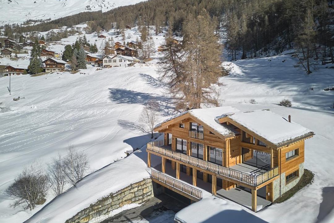 Photo of Others in La Sage