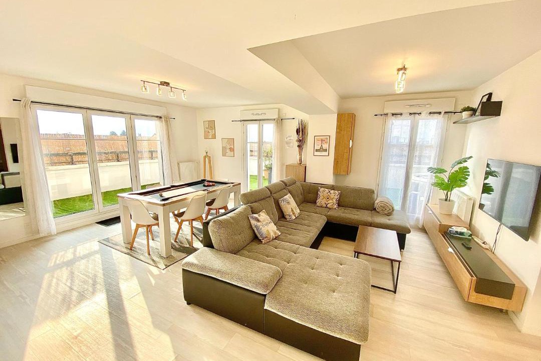 Photo of Livingroom in Le Blanc-Mesnil