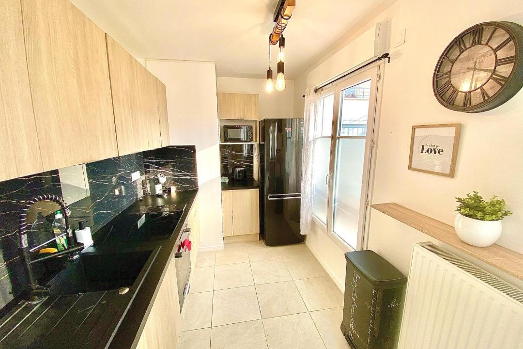 Photo of Kitchen in Le Blanc-Mesnil