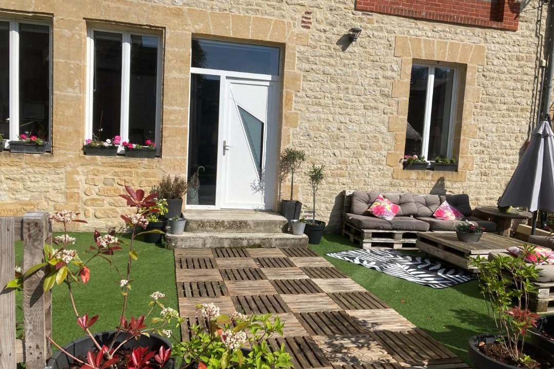 Photo of Patio Balcony in Floing