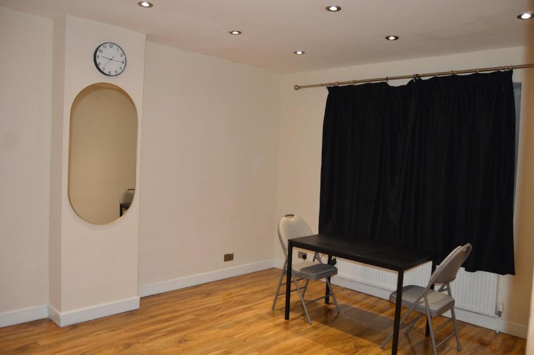 Photo of Others in Thornton Heath