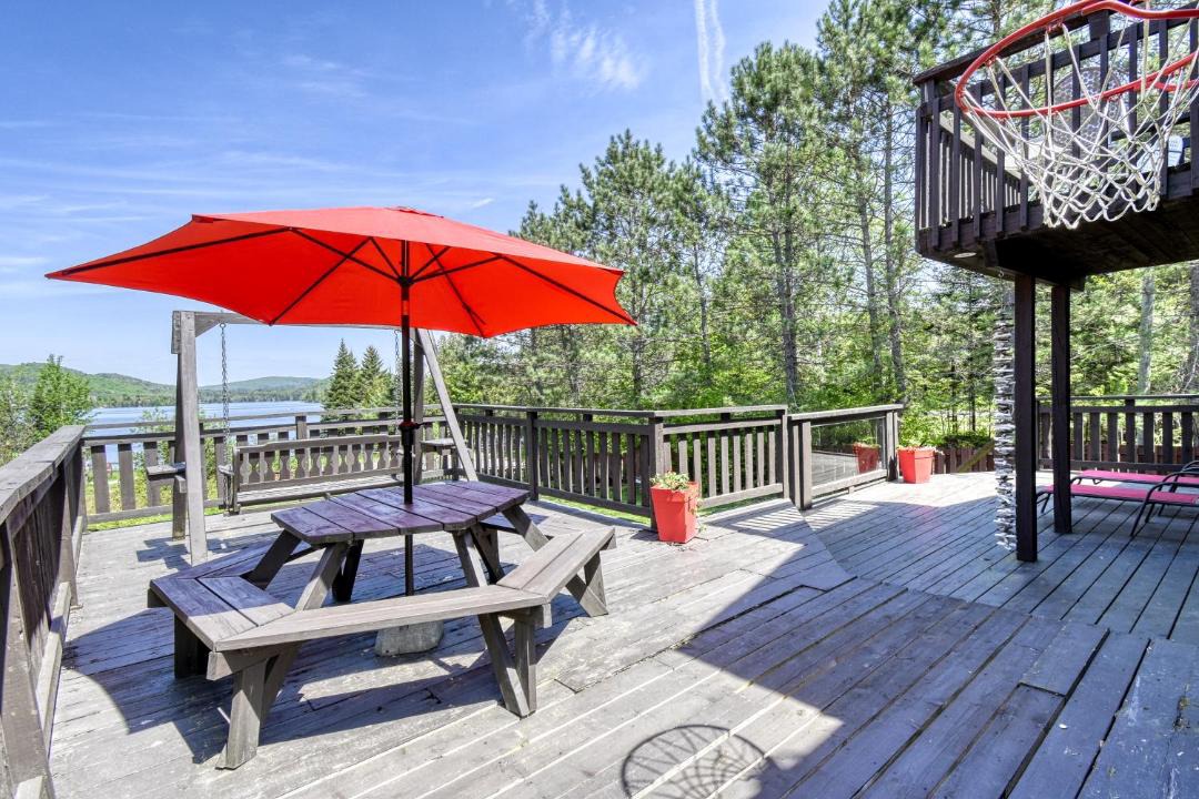 Photo of Patio Balcony in Lac Superieur Village