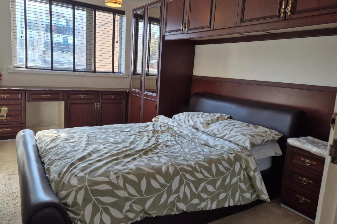 Photo of Bedroom in Redhill