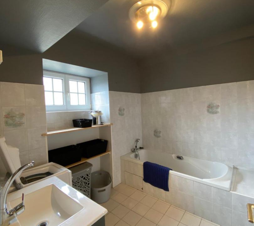 Photo of Bathroom in Saint-Mars-sur-la-Futaie