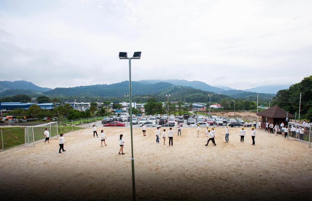 Photo of Others in Mantin