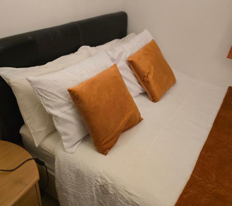 Photo of Bedroom in Reading