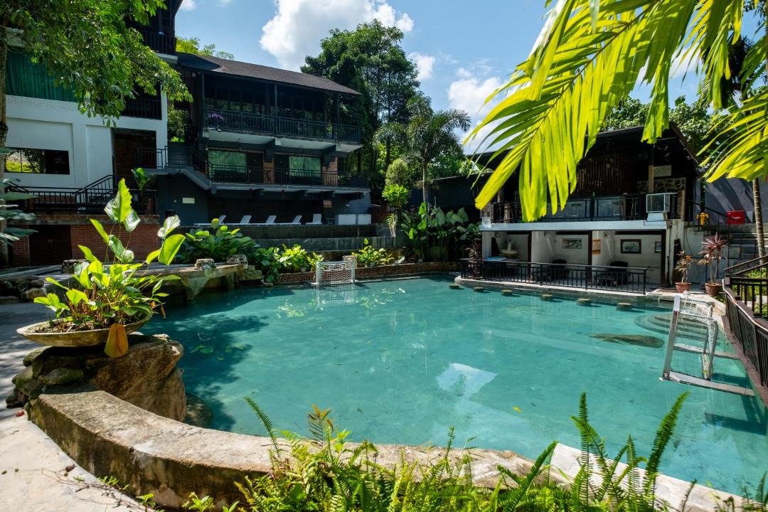 Photo of Others in Mantin