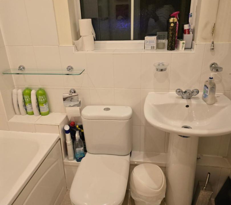 Photo of Bathroom in Reading