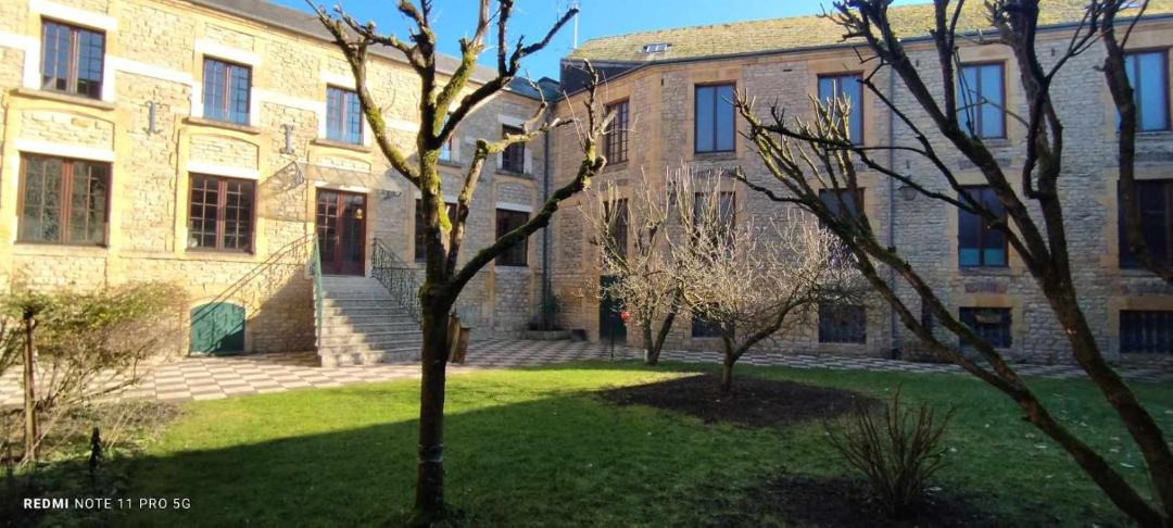 Photo of Others in Sedan