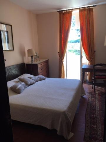 Photo of Bedroom in Monguilhem