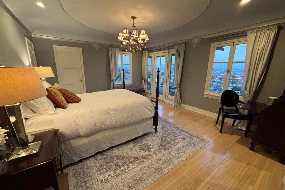 Photo of Bedroom in Northwest San Pedro