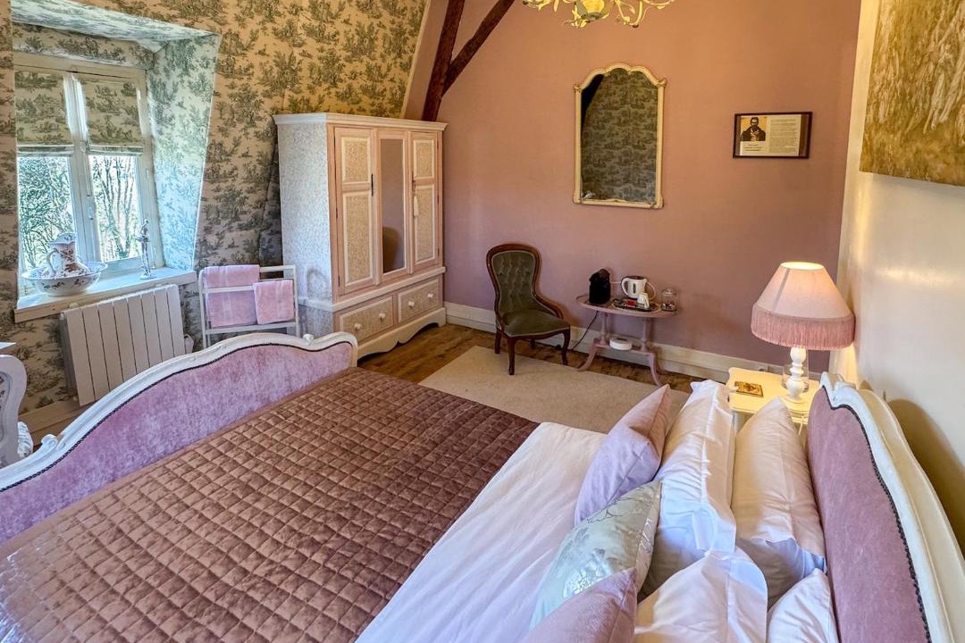 Photo of Bedroom in Saint-Just-le-Martel