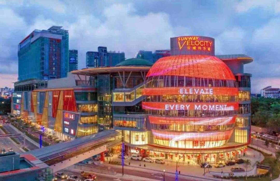 Photo of Buildings in Maluri