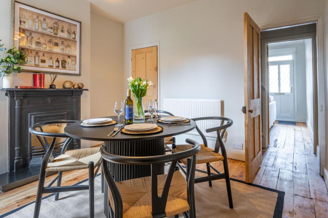 Photo of Others in Eaton