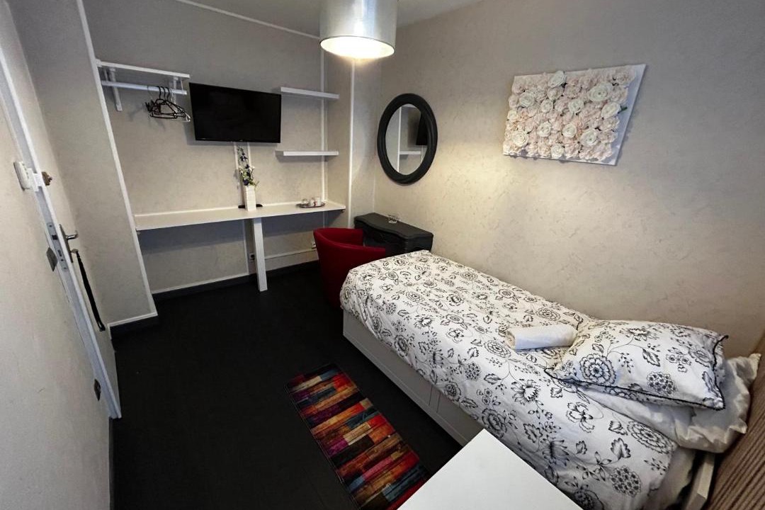 Photo of Bedroom in Vaulx-en-Velin