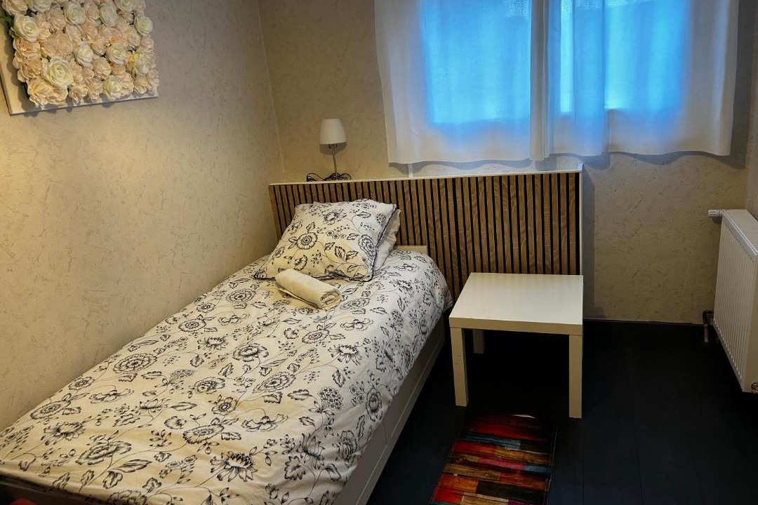 Photo of Bedroom in Vaulx-en-Velin