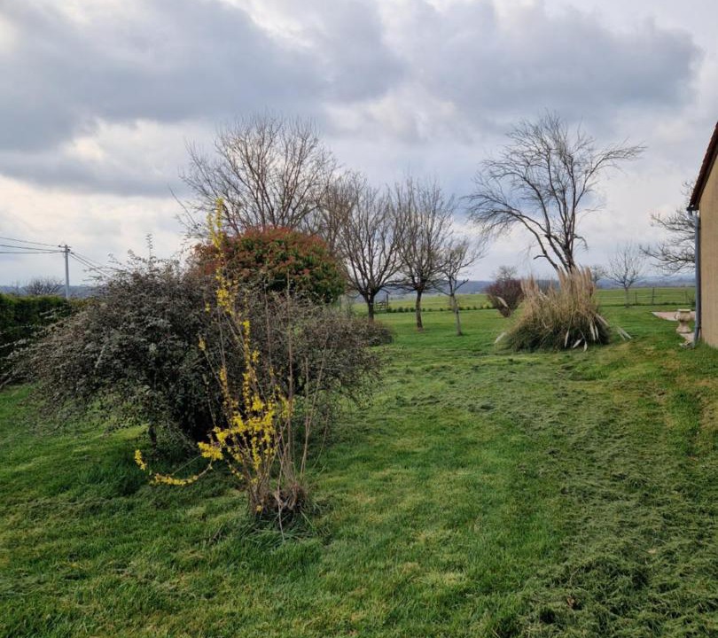 Photo of Others in Saint-Martial-de-Valette