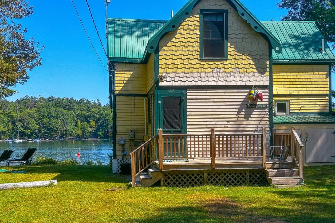 Photo of Others in Mac Mahan