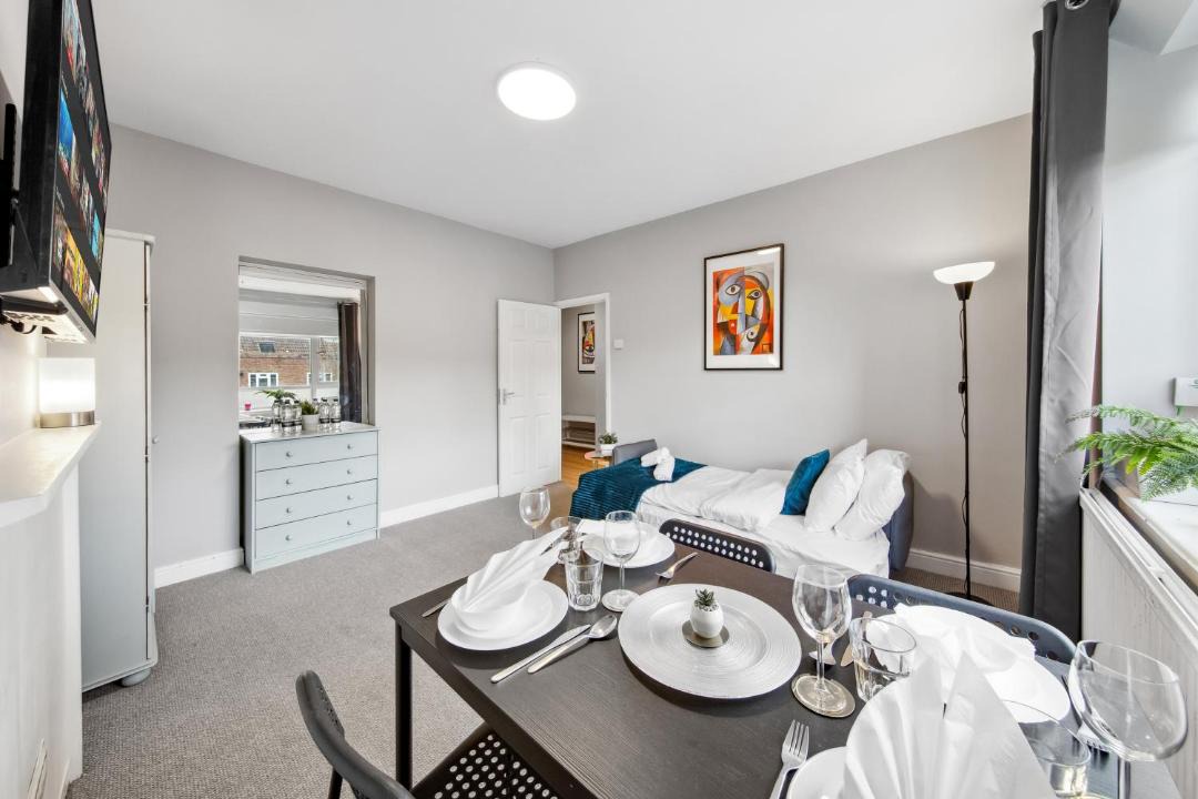 Photo of Others in White City