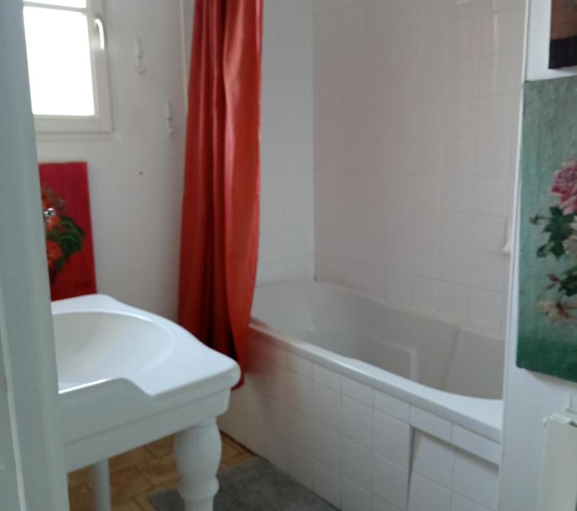 Photo of Bathroom in Castelmoron-sur-Lot
