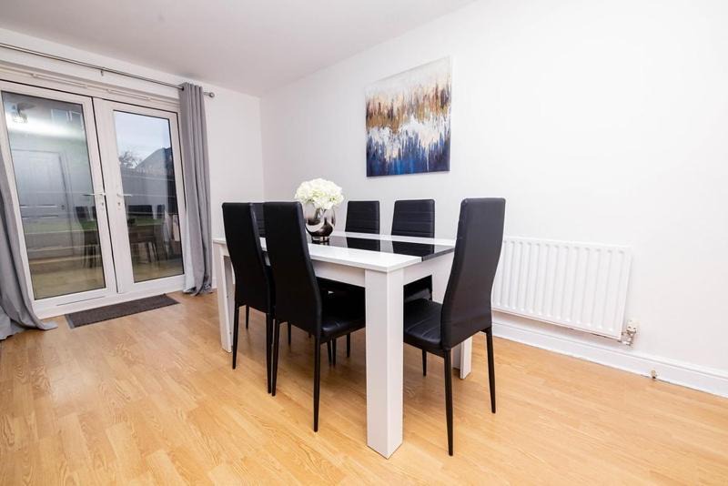 Photo of Others in Corby